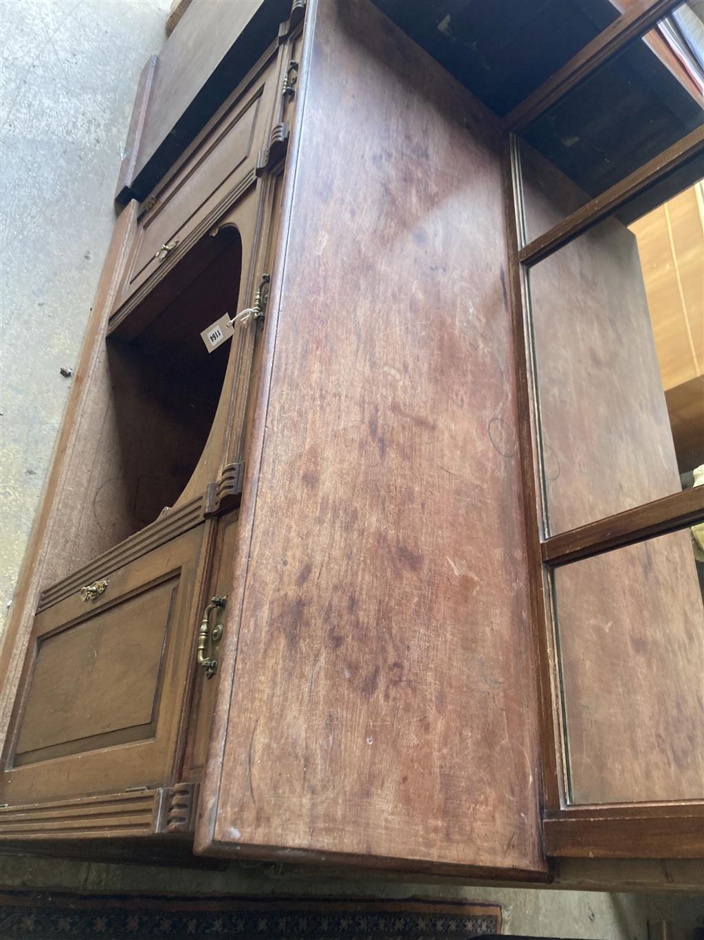 A late Victorian mahogany mirrored back sideboard, width 152cm depth 54cm height 174cm